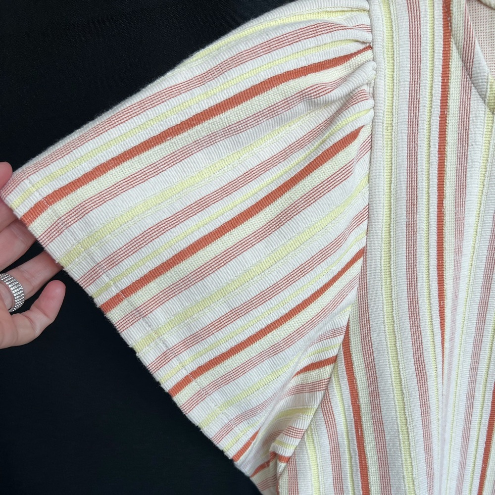 SOLD👚 Madewell Striped Flutter Sleeve Top – Women’s Small - Picture 2 of 11